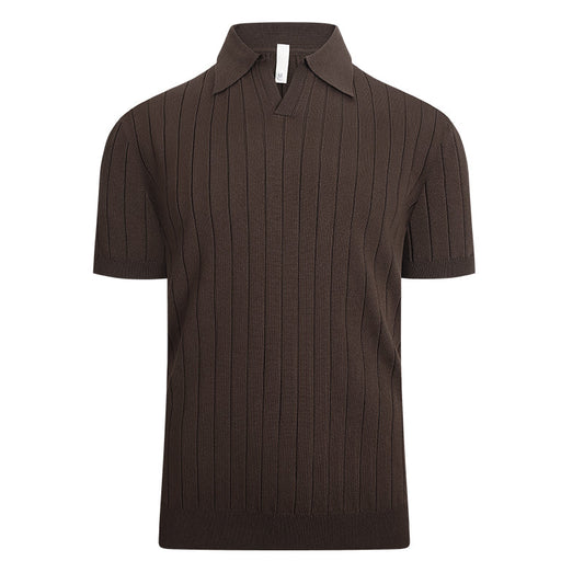 Why Polo Shirts Remain a Staple for Men's Wardrobes: A Guide for Business Professionals
